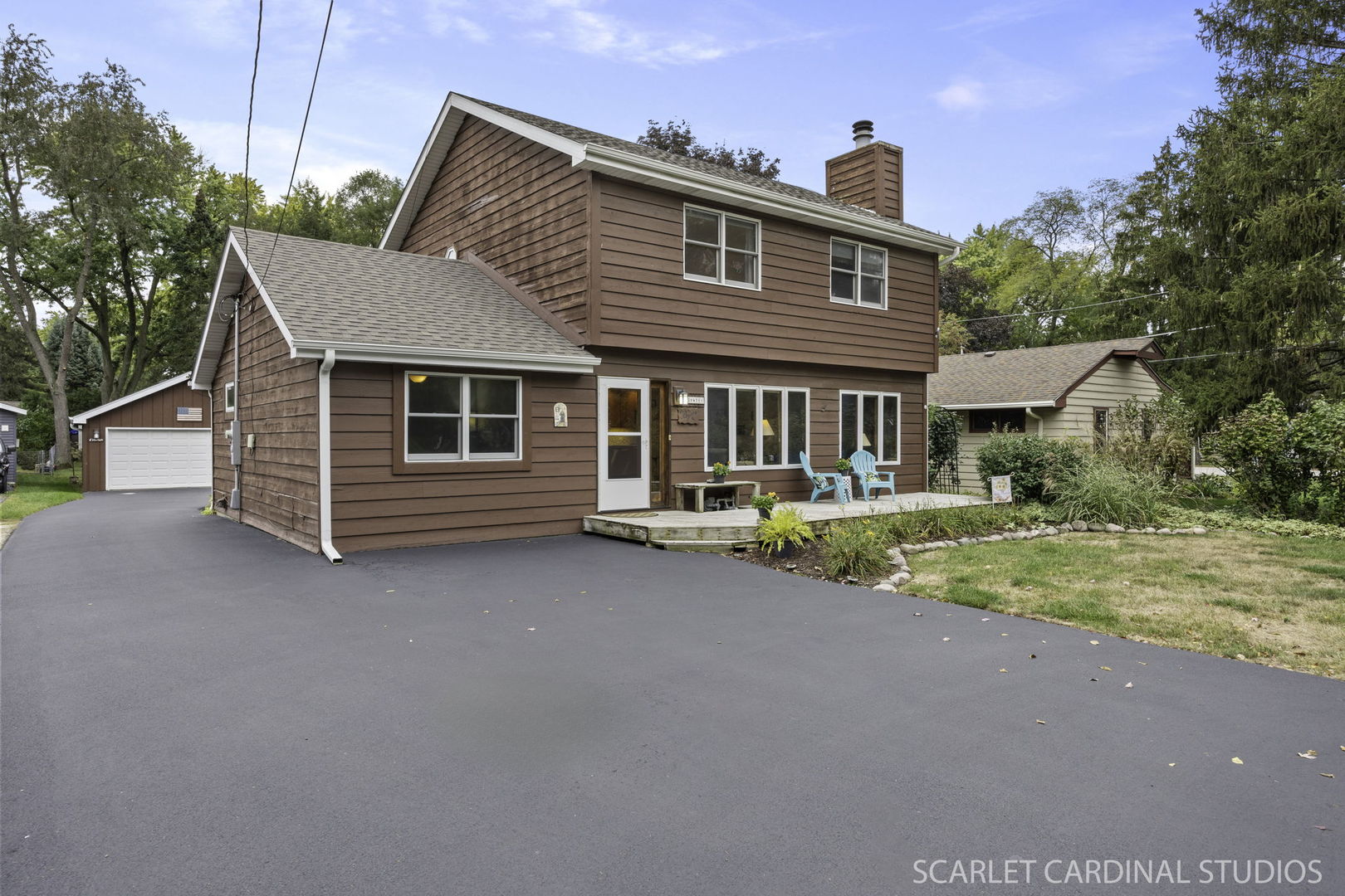 28W569 Warrenville Road