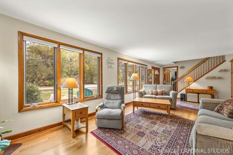 Tiny photo for 28W569 Warrenville Road, Warrenville, IL 60555 (MLS # 12497390)