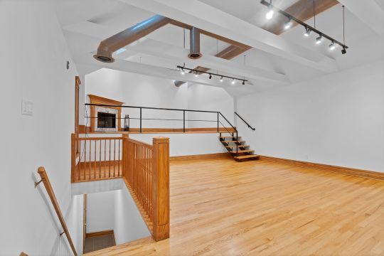 2239 N Clybourn Avenue 2