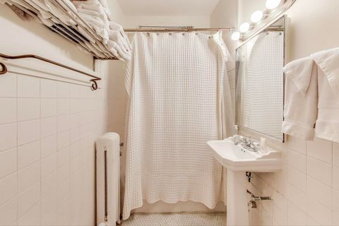 Tiny photo for 1308 E 56th Street #2, Chicago, IL 60637 (MLS # 12462743)