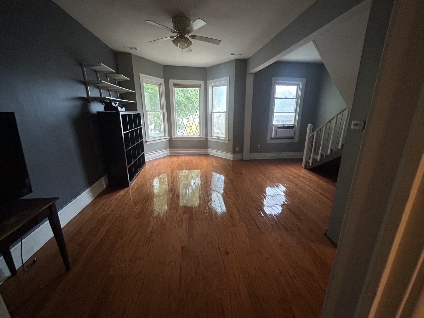 520 W 44th Place