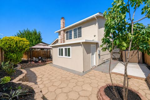 Tiny photo for 3133 Sugar Beet Way, Union City, CA 94587 (MLS # 12666742)