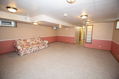 Tiny photo for 10756 S Albany Avenue, Chicago, IL 60655 (MLS # 12761898)