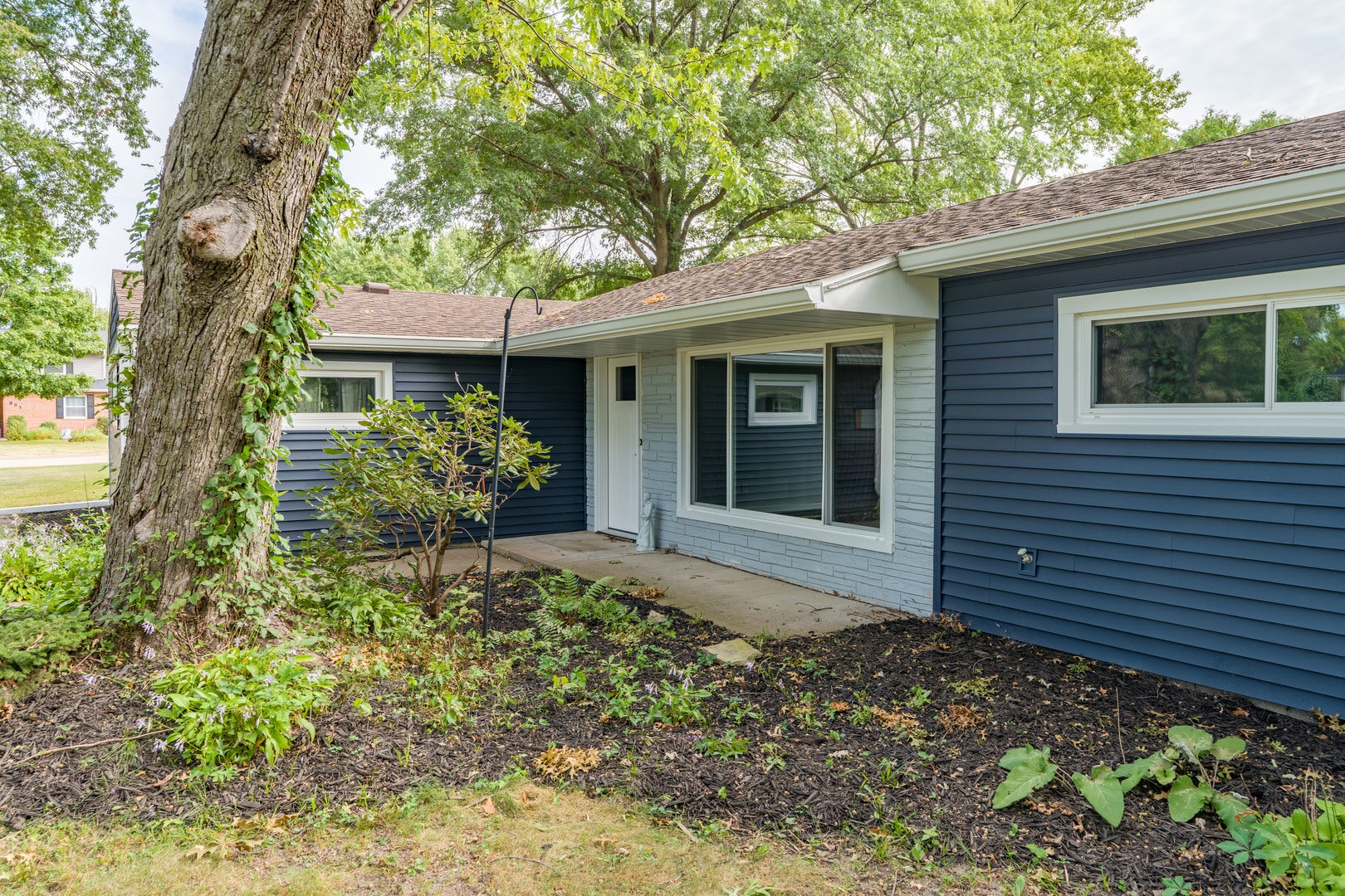 341 Circle Drive