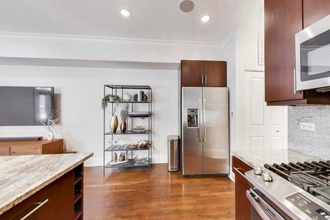 Tiny photo for 2701 N WILTON Avenue #1, Chicago, IL 60614 (MLS # 12610730)