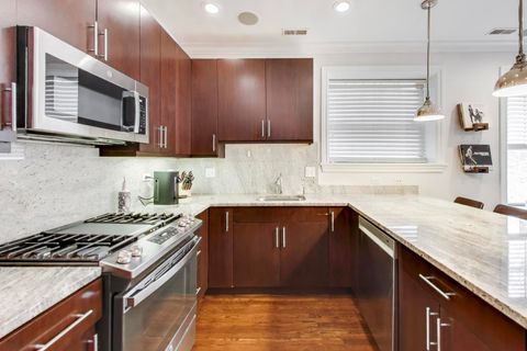 Tiny photo for 2701 N WILTON Avenue #1, Chicago, IL 60614 (MLS # 12610730)