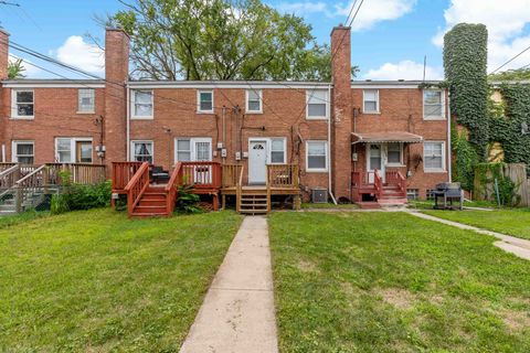 Tiny photo for 1404 WENTWORTH Avenue #1, Calumet City, IL 60409 (MLS # 12435434)