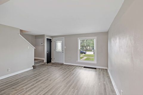 Tiny photo for 1404 WENTWORTH Avenue #1, Calumet City, IL 60409 (MLS # 12435434)