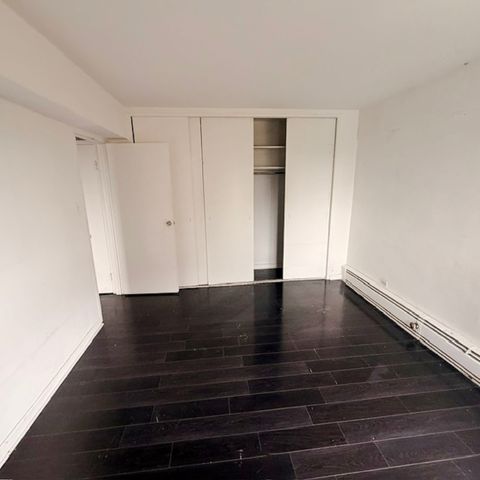 Tiny photo for 7337 S South Shore Drive #1004, Chicago, IL 60649 (MLS # 12679738)