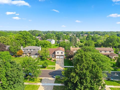 Tiny photo for 140 Amherst Drive, Bartlett, IL 60103 (MLS # 12431127)