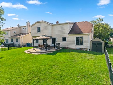 Tiny photo for 140 Amherst Drive, Bartlett, IL 60103 (MLS # 12431127)