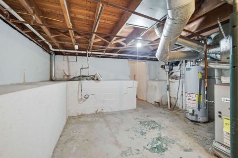 Tiny photo for 3128 Indian Road, Davenport, IA 52802 (MLS # 12549453)