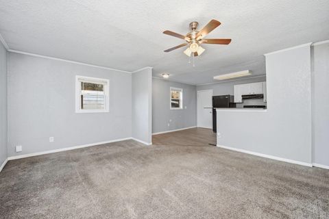 Tiny photo for 3128 Indian Road, Davenport, IA 52802 (MLS # 12549453)