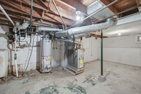 Tiny photo for 3128 Indian Road, Davenport, IA 52802 (MLS # 12549453)