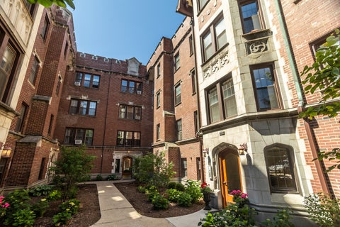 Tiny photo for 1113 Holley Court #311, Oak Park, IL 60301 (MLS # 12659416)