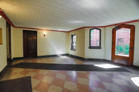 Tiny photo for 1113 Holley Court #311, Oak Park, IL 60301 (MLS # 12659416)