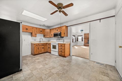 Tiny photo for 535 N Pine Street, Waterman, IL 60556 (MLS # 12482582)