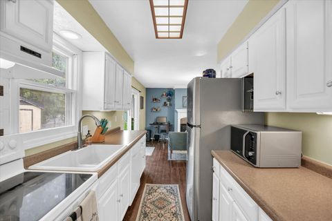 Tiny photo for 1904 Scottsdale Drive, Champaign, IL 61821 (MLS # 12467178)