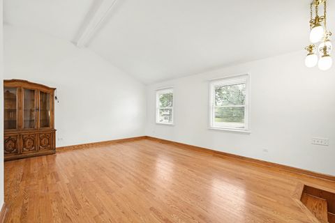 Tiny photo for Naperville, IL 60565 (MLS # 12601339)
