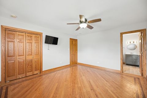 Tiny photo for Naperville, IL 60565 (MLS # 12601339)