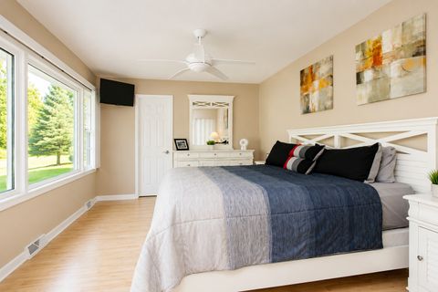 Tiny photo for 3006 S ELDER Lane, Holiday Hills, IL 60051 (MLS # 12689296)