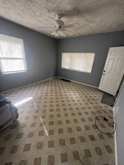 Tiny photo for 308 Superior Street, Aurora, IL 60505 (MLS # 12753813)