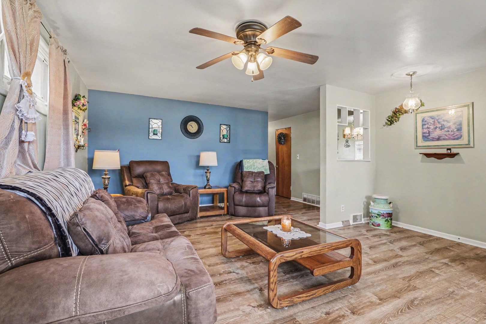 900 Old Indian Trail