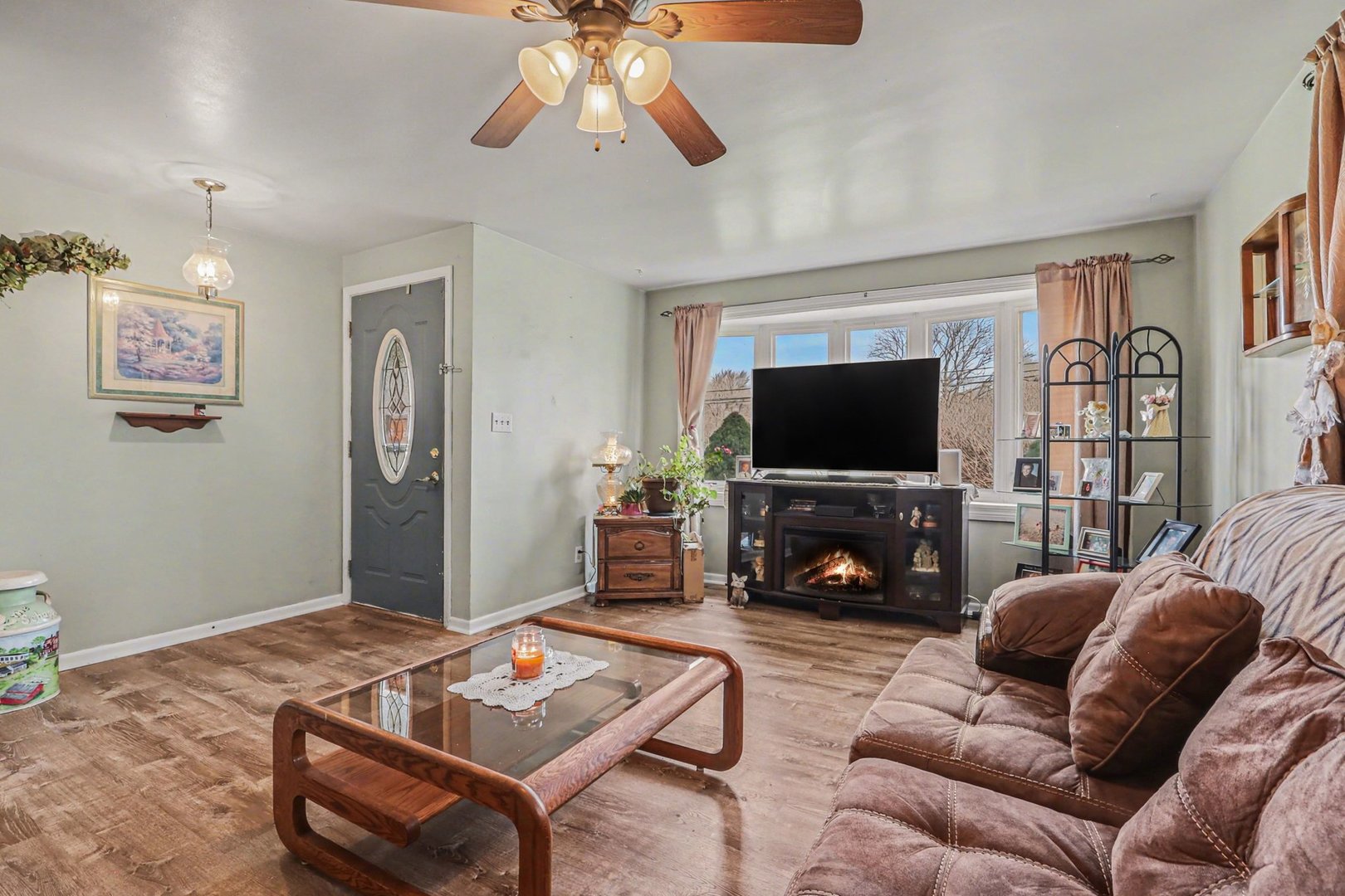 900 Old Indian Trail