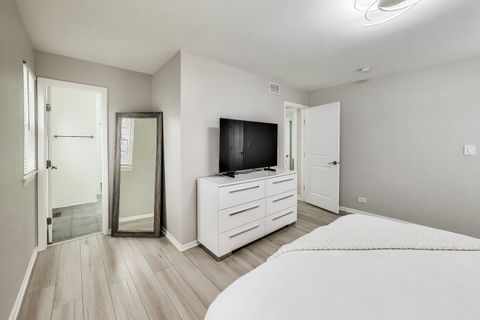 Tiny photo for 158 Jefferson Lane, Streamwood, IL 60107 (MLS # 12614835)