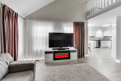 Tiny photo for 158 Jefferson Lane, Streamwood, IL 60107 (MLS # 12614835)