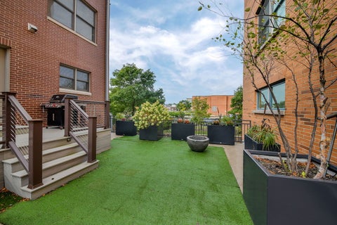 Tiny photo for 460 Pennsylvania Avenue #A, Glen Ellyn, IL 60137 (MLS # 12764215)