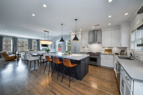 Tiny photo for 460 Pennsylvania Avenue #A, Glen Ellyn, IL 60137 (MLS # 12764215)