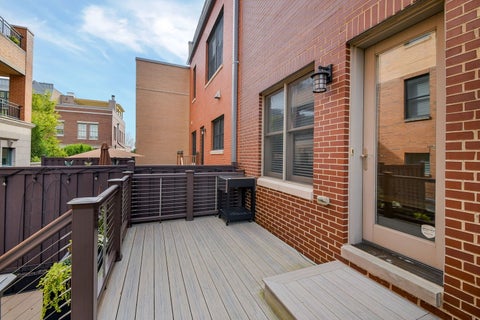 Tiny photo for 460 Pennsylvania Avenue #A, Glen Ellyn, IL 60137 (MLS # 12764215)