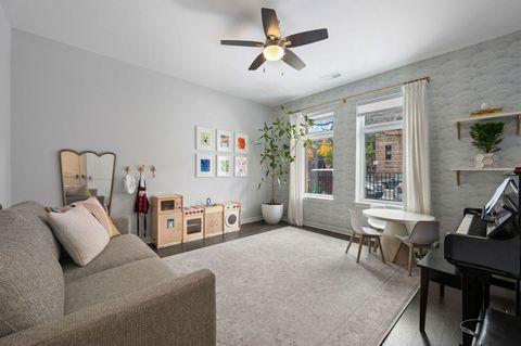 Tiny photo for 232 E 18th Street, Chicago, IL 60616 (MLS # 12517146)