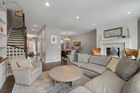 Tiny photo for 232 E 18th Street, Chicago, IL 60616 (MLS # 12517146)