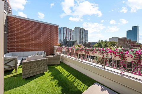 Tiny photo for 232 E 18th Street, Chicago, IL 60616 (MLS # 12517146)