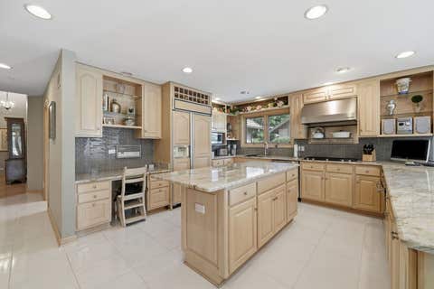 Tiny photo for 8416 Evergreen Lane, Darien, IL 60561 (MLS # 12712431)