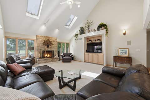 Tiny photo for 8416 Evergreen Lane, Darien, IL 60561 (MLS # 12712431)