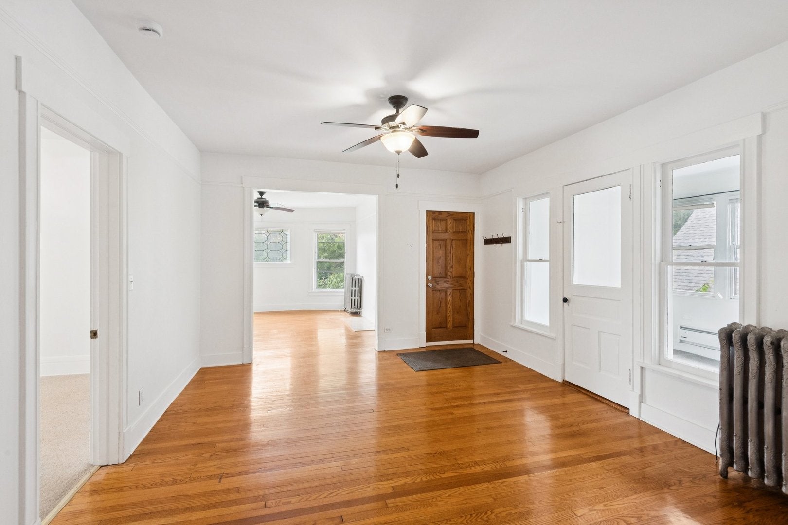 807 Greenleaf Street 2