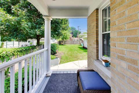 Tiny photo for 943 Monroe Avenue, River Forest, IL 60305 (MLS # 12727411)