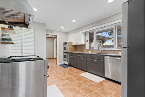 Tiny photo for 615 Tiffany Drive, Waukegan, IL 60085 (MLS # 12513496)