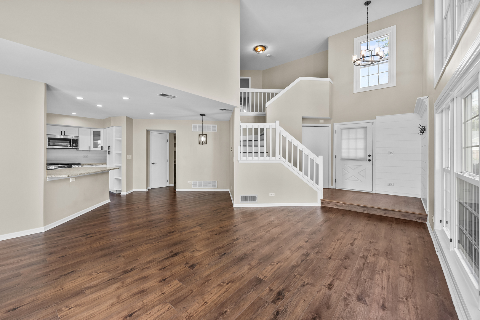 4827 Turnberry Drive