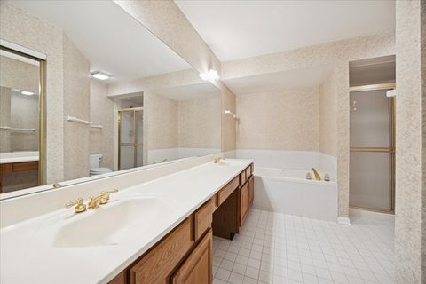 Tiny photo for 11404 Prescott Lane, Westchester, IL 60154 (MLS # 12571441)