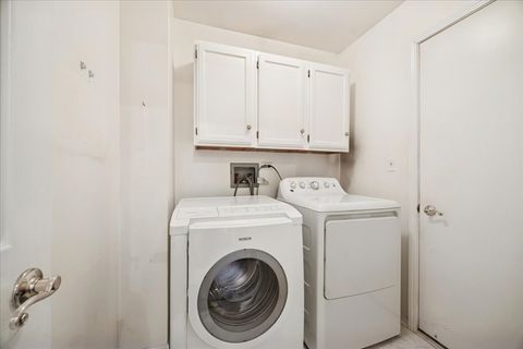 Tiny photo for 11404 Prescott Lane, Westchester, IL 60154 (MLS # 12571441)