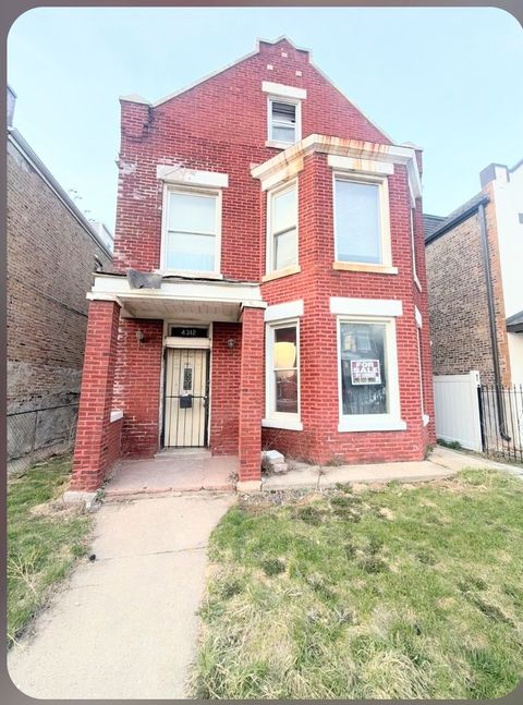 4312 W CULLERTON Street Chicago IL 60623