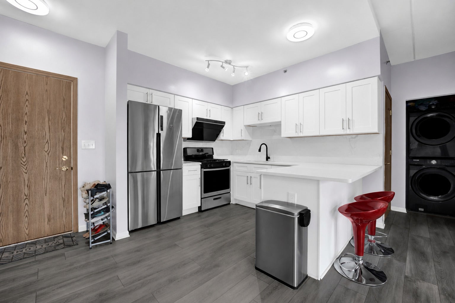 2322 S Canal Street 411