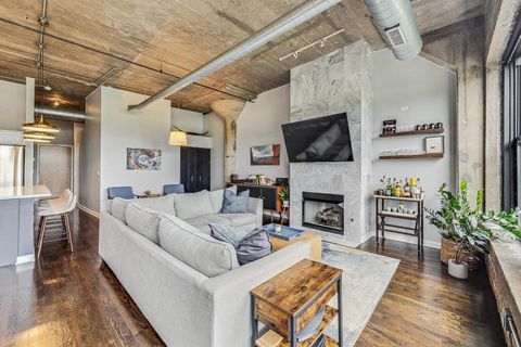 Tiny photo for 1111 W 14TH Place #328, Chicago, IL 60608 (MLS # 12511065)