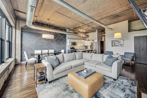 Tiny photo for 1111 W 14TH Place #328, Chicago, IL 60608 (MLS # 12511065)