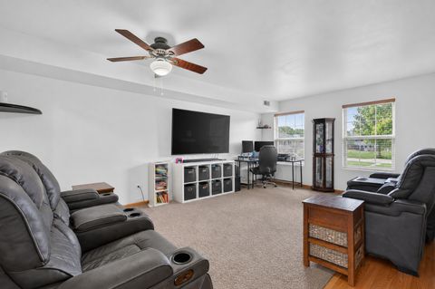 Tiny photo for 2112 Jasmine Drive, Crest Hill, IL 60403 (MLS # 12674021)