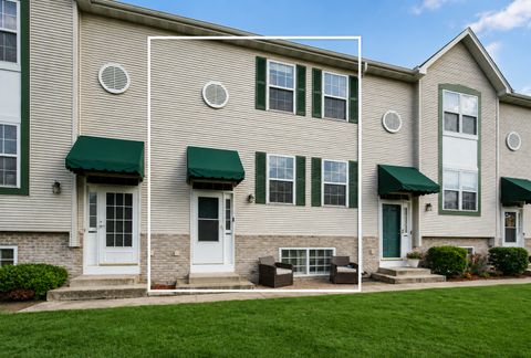 Photo of 2112 Jasmine Drive, Crest Hill, IL 60403 (MLS # 12674021)